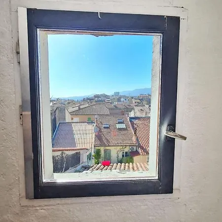 Gregbnb - T2 Climatise Mezzanine - Atypique - Centre Ancien Apartment *
