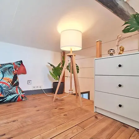 Gregbnb - T2 Climatise Mezzanine - Atypique - Centre Ancien - 5e Etage Sans Ascenseur 아파트 툴롱